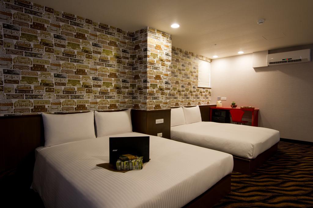 Hotel 6 - ZhongHua Tajpej Buitenkant foto