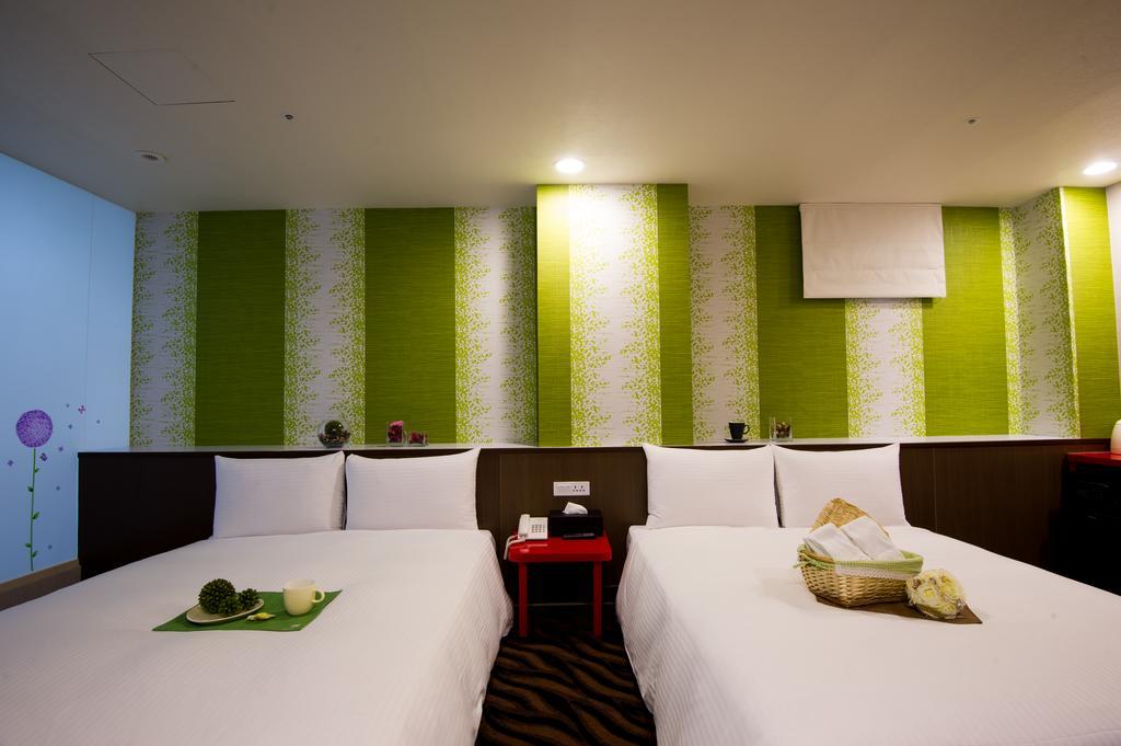 Hotel 6 - ZhongHua Tajpej Buitenkant foto
